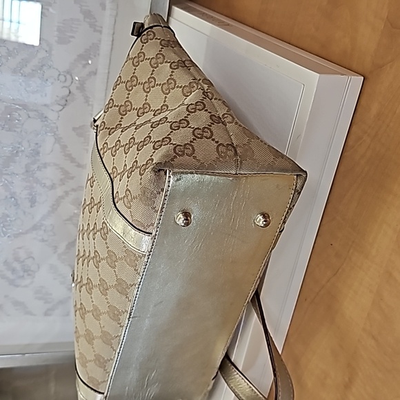 Gucci Abbey Tote Bag Tan & Gold Top Handle UPDATED β¨οΈ π - Picture 12 of 17